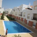 Luxury Duplex With Pool Apartmán