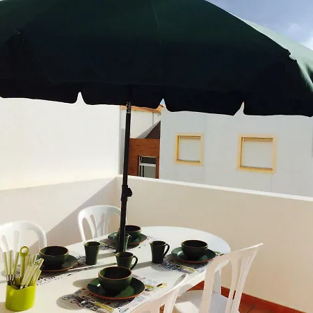 Luxury Duplex With Pool דירה *